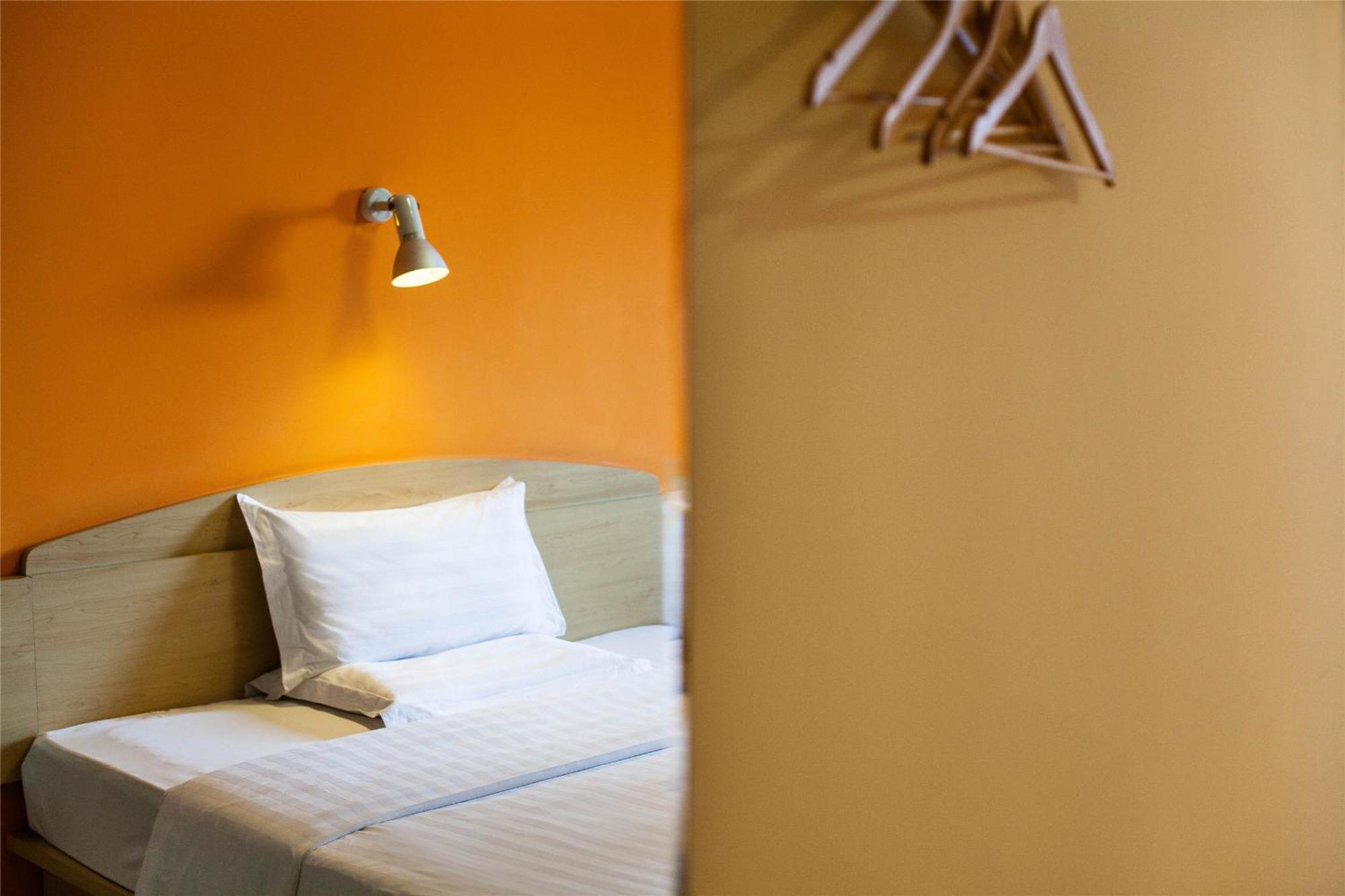 Iu Hotel Guangzhou Jingxi Nanfang Hospital Station Kültér fotó