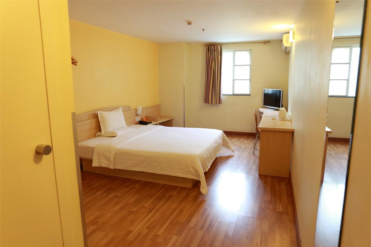 Iu Hotel Guangzhou Jingxi Nanfang Hospital Station Kültér fotó