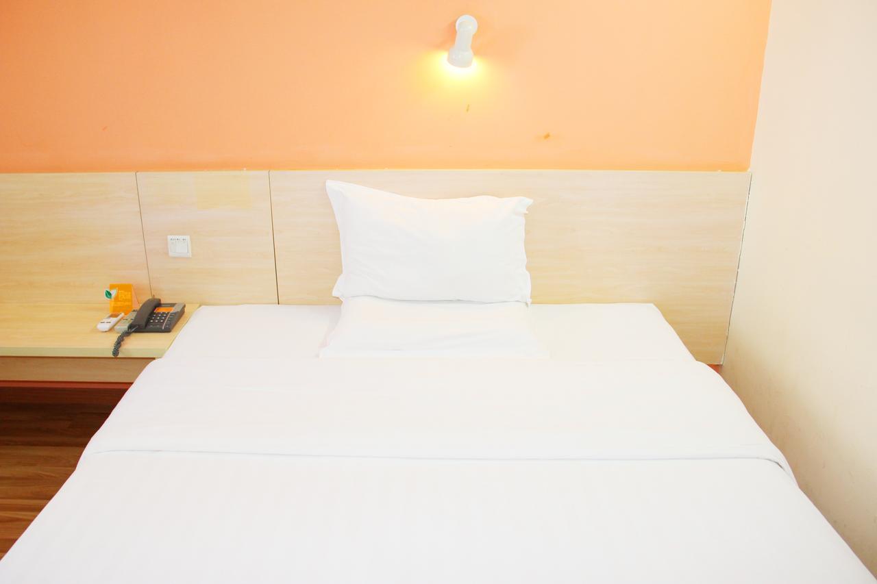 Iu Hotel Guangzhou Jingxi Nanfang Hospital Station Kültér fotó